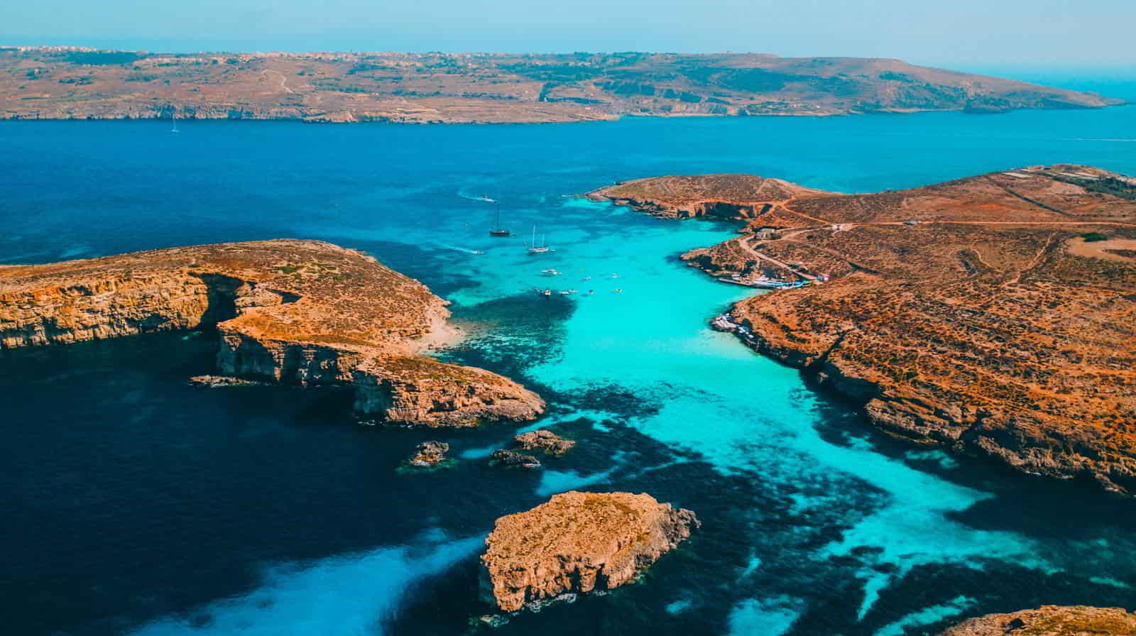 See the coastline from the sea